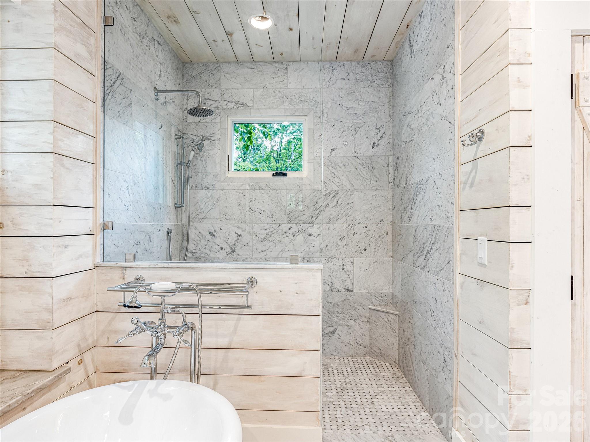 Lake Toxaway Estates - Residential