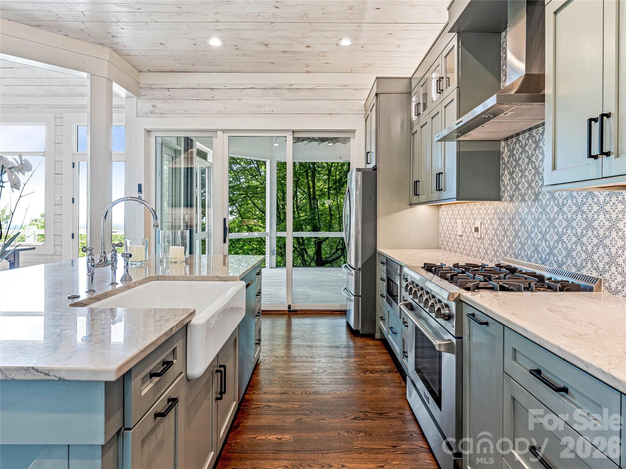Lake Toxaway Estates - Residential