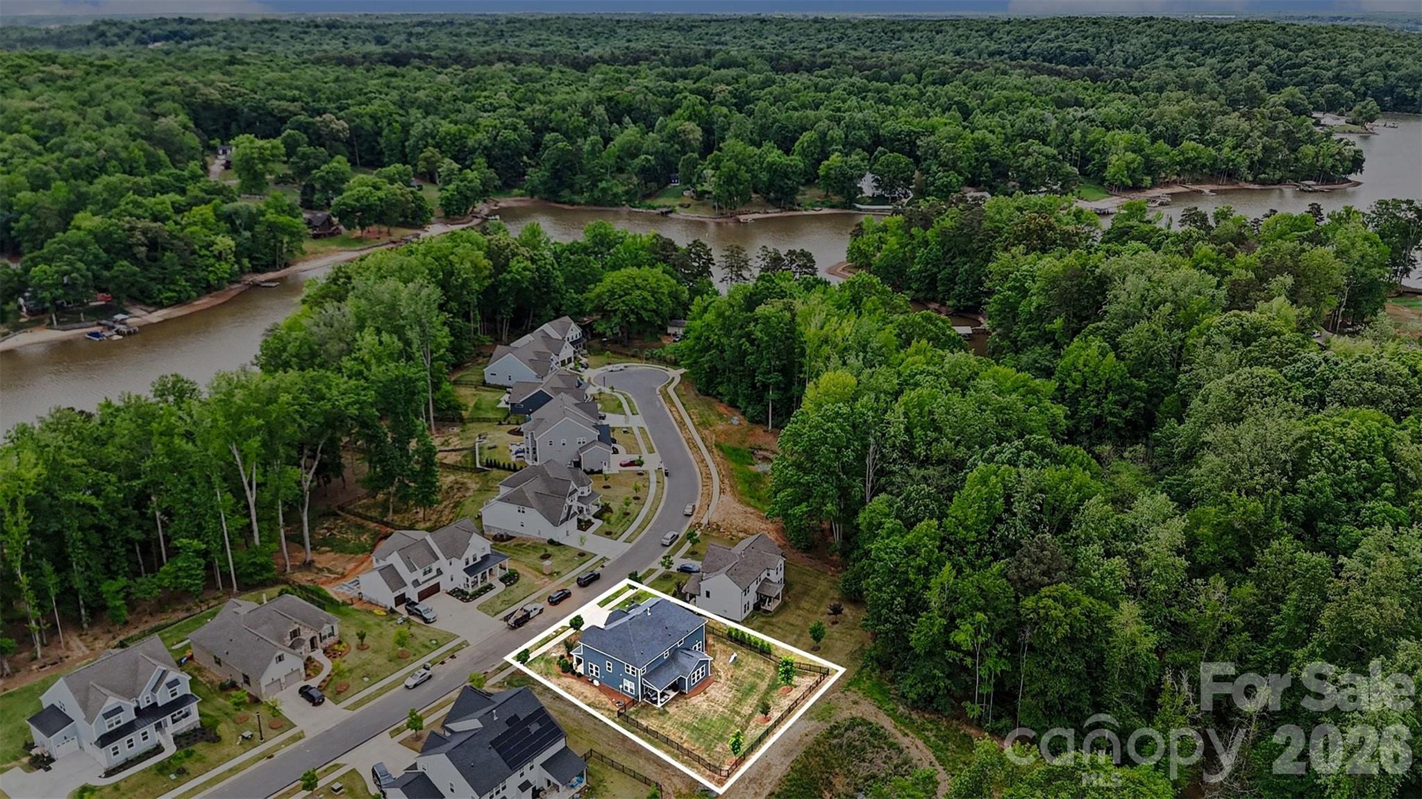 The Vineyards on Lake Wylie - Residential