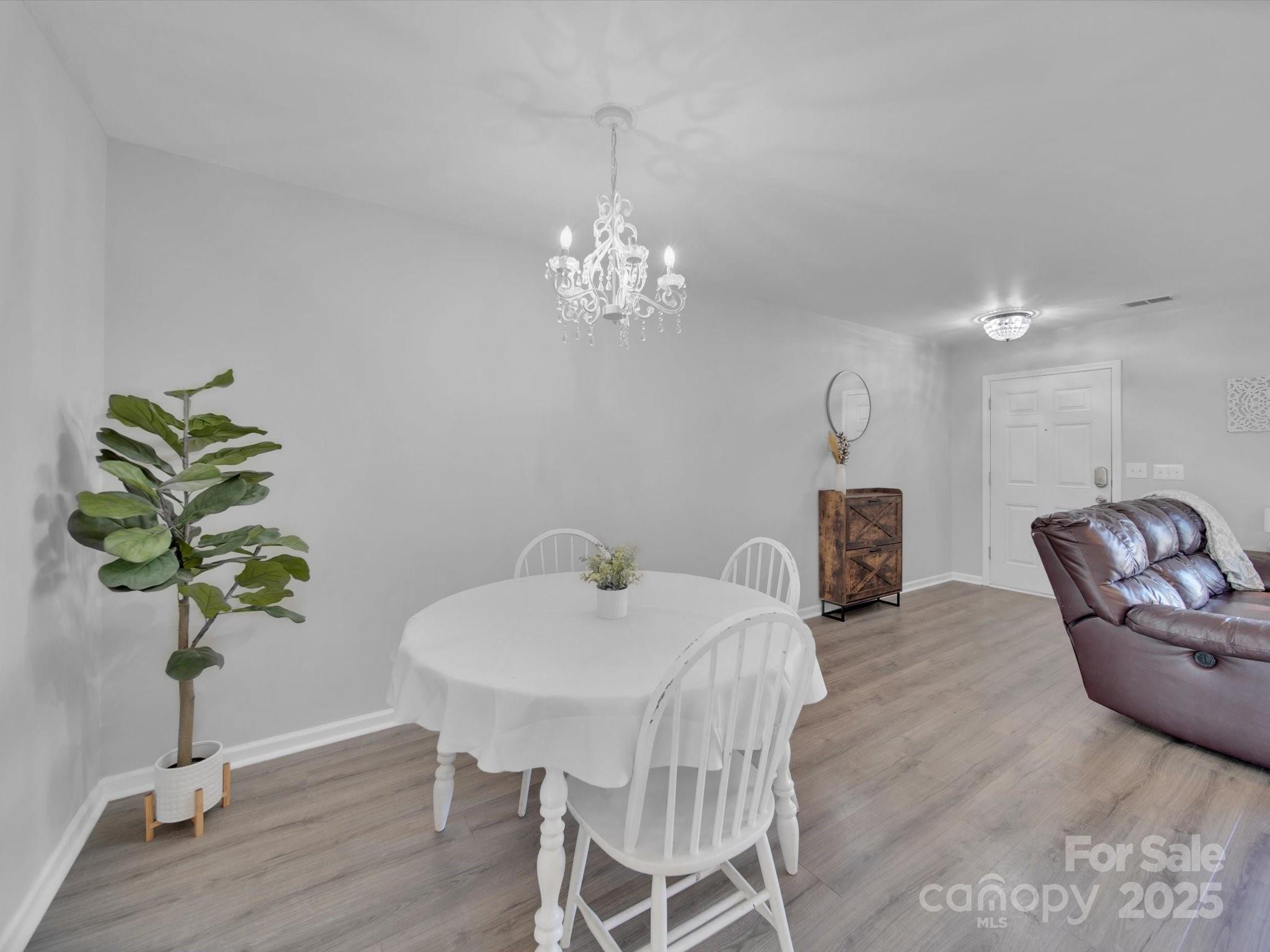 The Townes At River Crossing - Residential