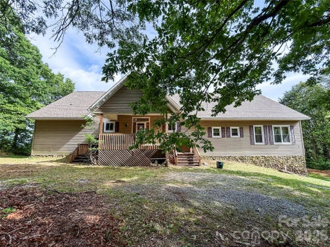 Photo of 386 Arrowhead Trail, Columbus, NC 28722 (MLS # 4395929)