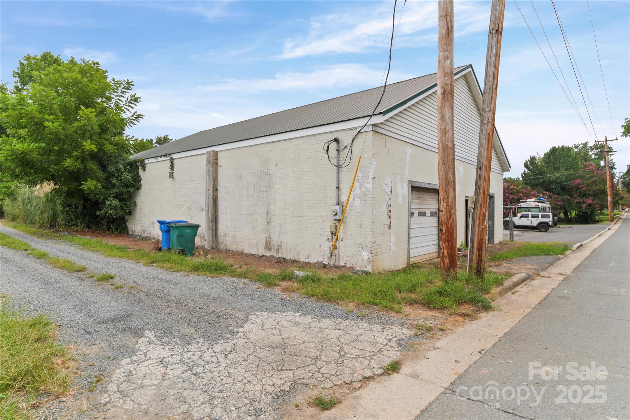 1513 Salisbury Avenue