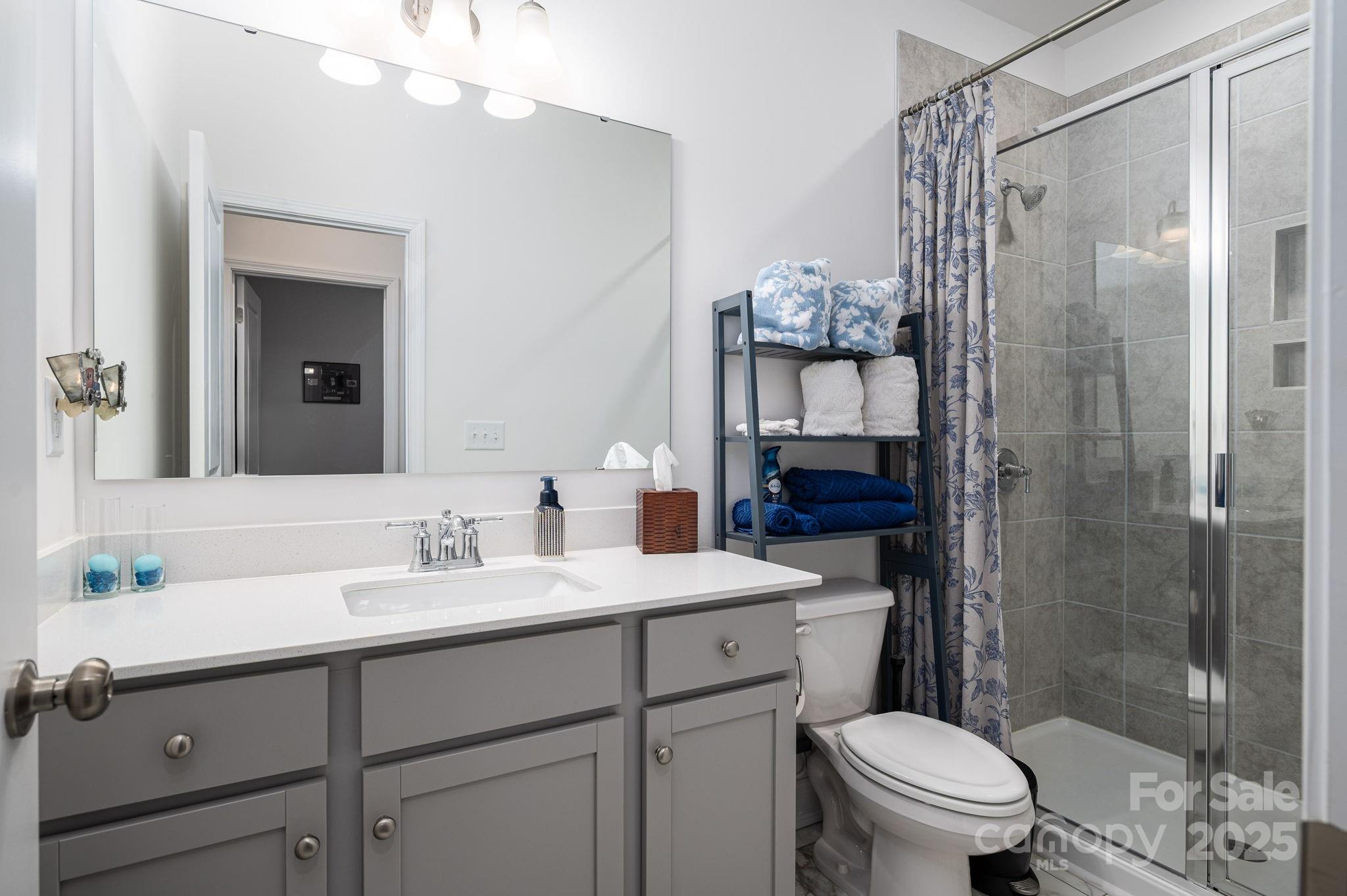 Troutman, North Carolina 28166, United States, 5 Bedrooms Bedrooms, ,4 BathroomsBathrooms,Residential,Active,143390