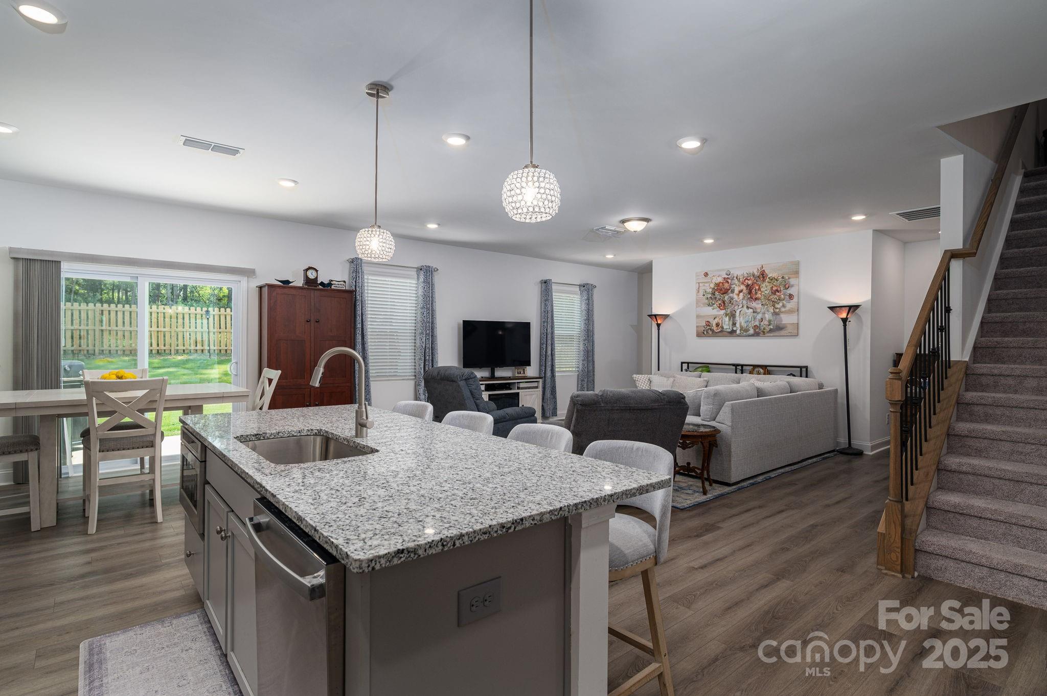 Troutman, North Carolina 28166, United States, 5 Bedrooms Bedrooms, ,4 BathroomsBathrooms,Residential,Active,143390