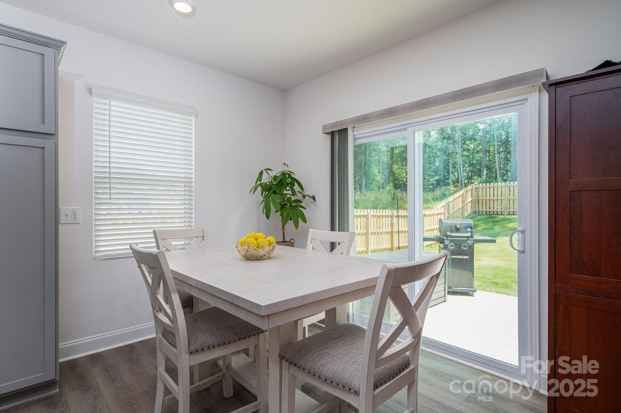 Troutman, North Carolina 28166, United States, 5 Bedrooms Bedrooms, ,4 BathroomsBathrooms,Residential,Active,143390