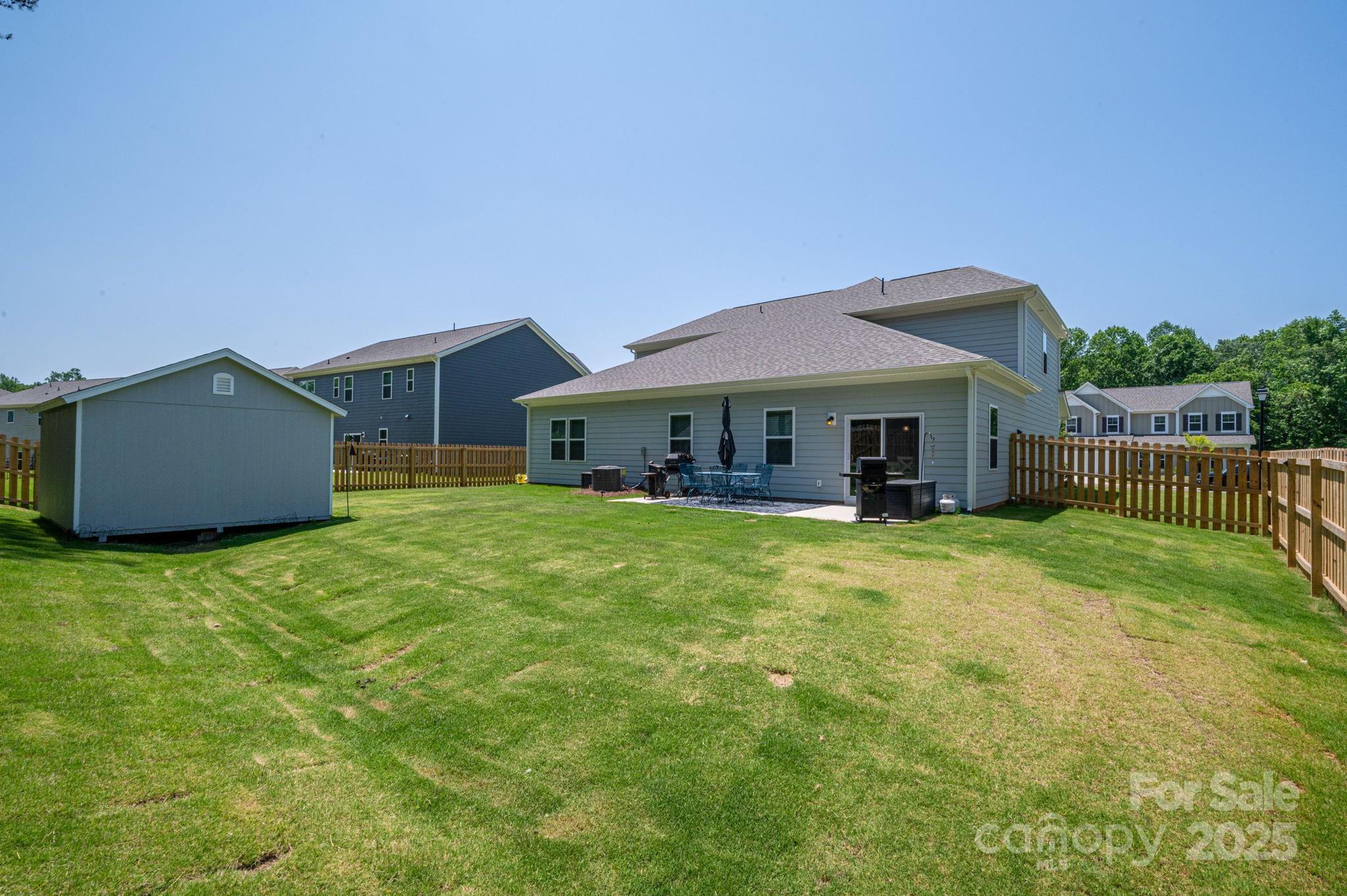 Troutman, North Carolina 28166, United States, 5 Bedrooms Bedrooms, ,4 BathroomsBathrooms,Residential,Active,143390