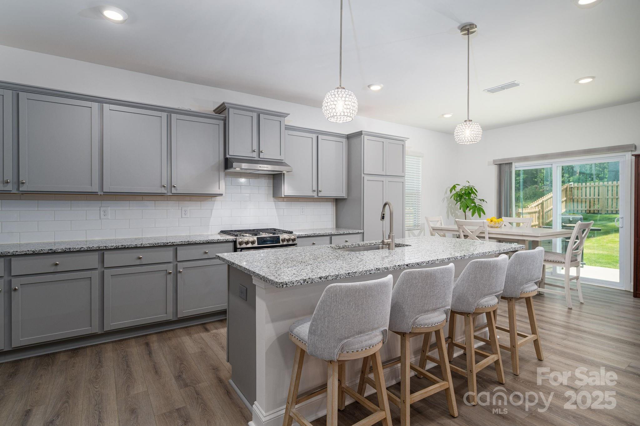 Troutman, North Carolina 28166, United States, 5 Bedrooms Bedrooms, ,4 BathroomsBathrooms,Residential,Active,143390