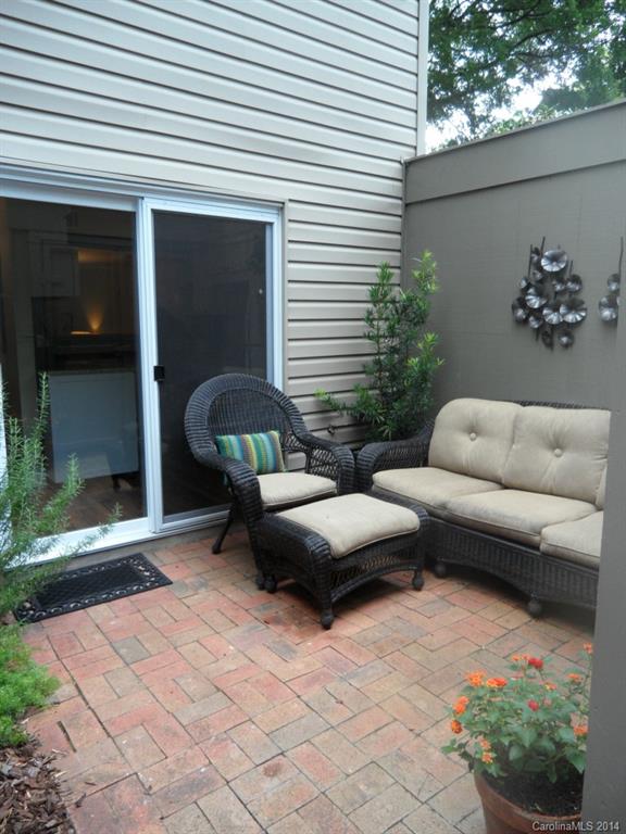 Sir Johns Hill - Residential Lease