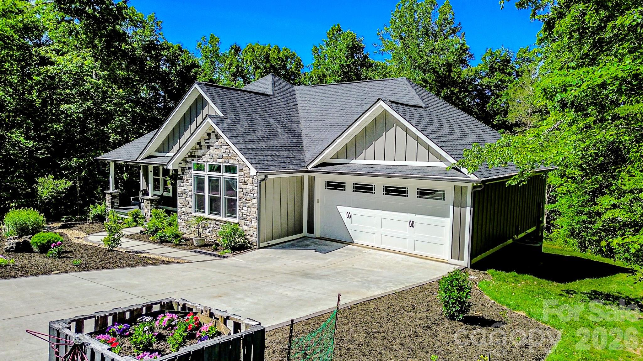 278 Hunters Trace