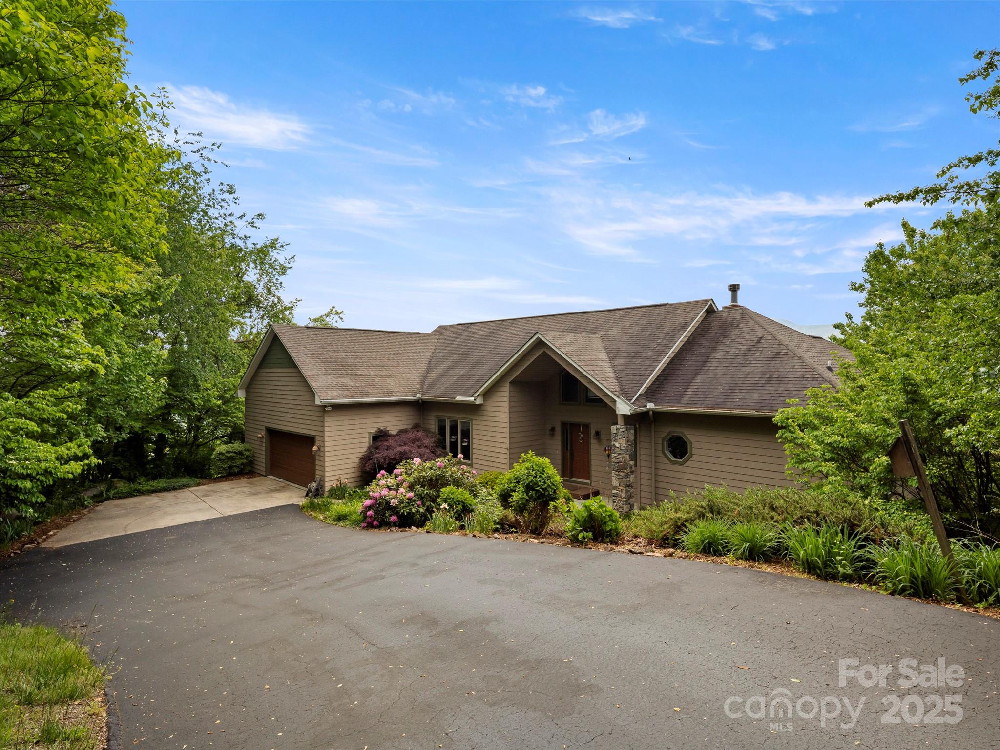 29 Egret Court