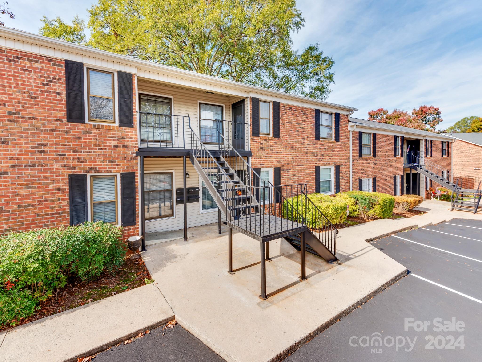 5903 Quail Hollow Road D