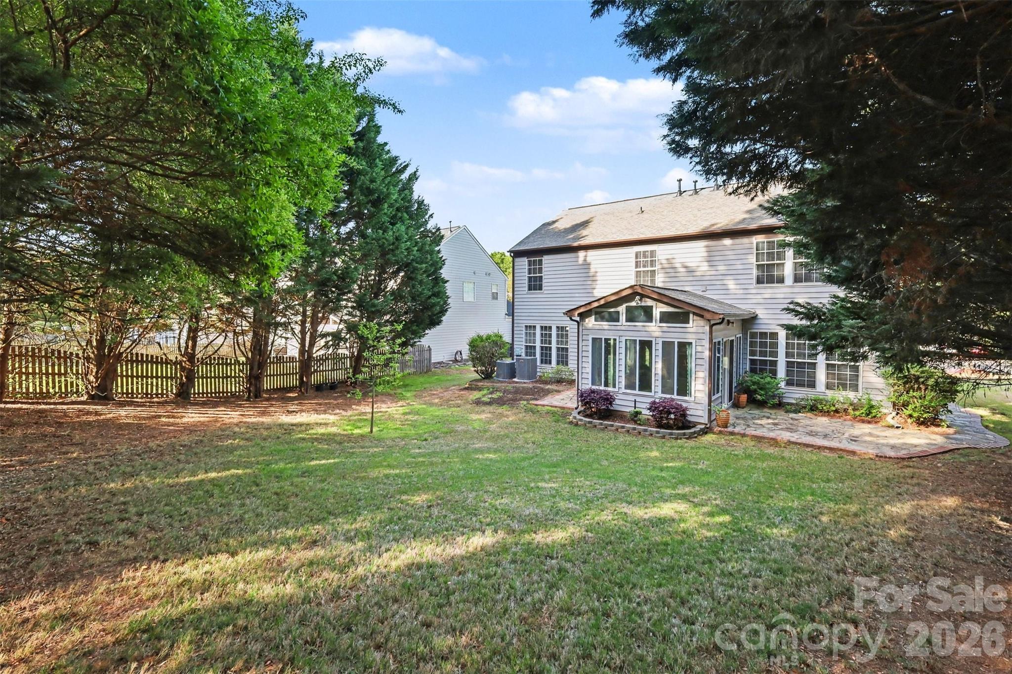 Weston Glen - Residential