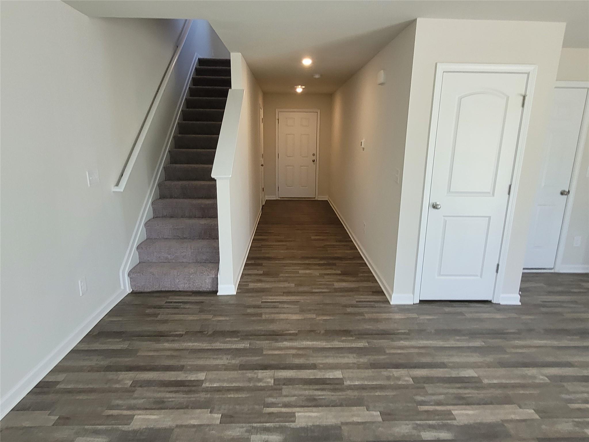 Ashton Manor - Residential Lease