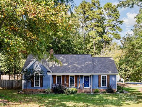 100 Aurora Lane Huntersville NC 28078