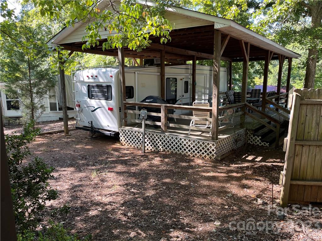 Twin Harbor - Residential