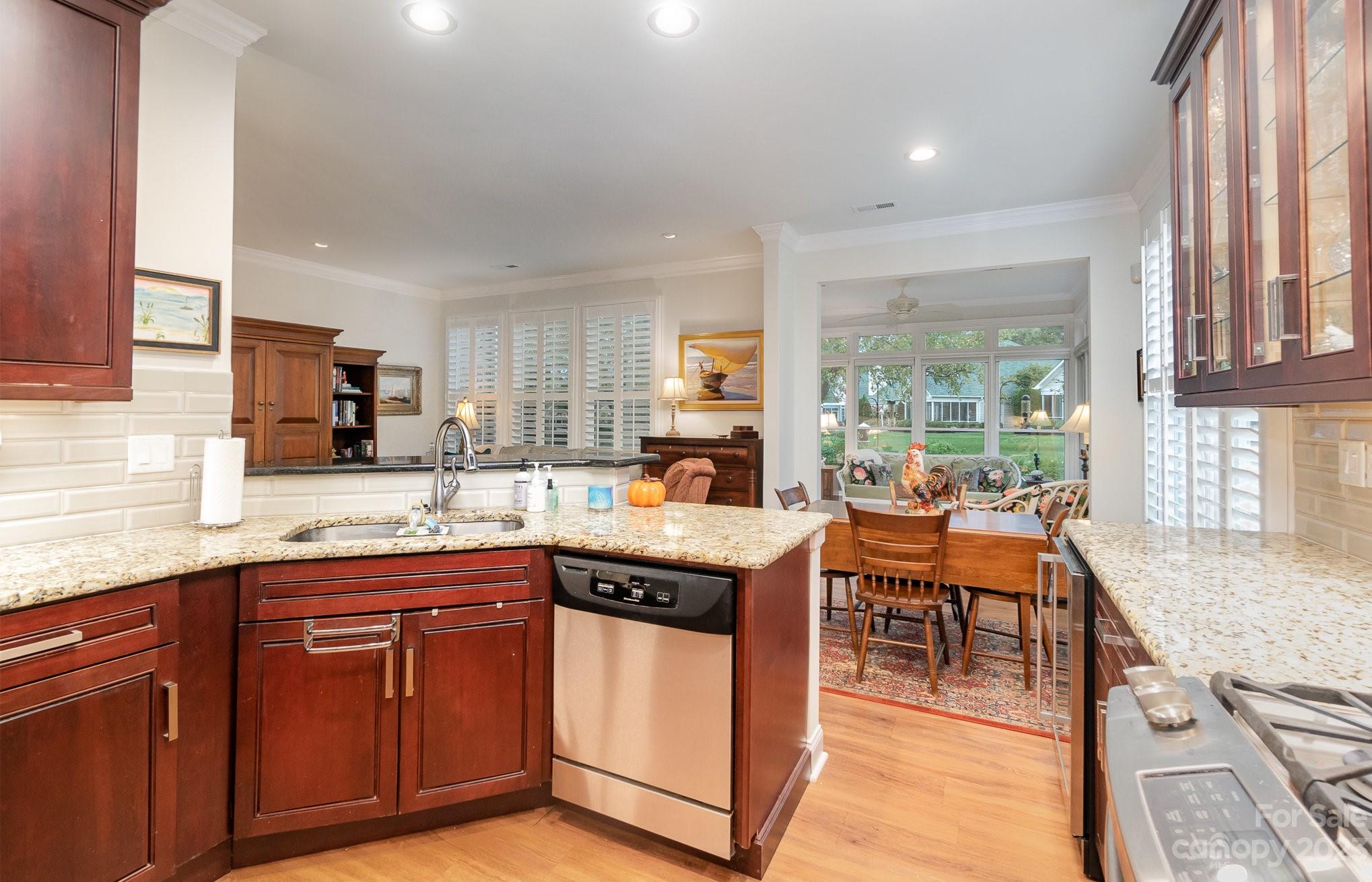 The Greens at Crescent - Residential