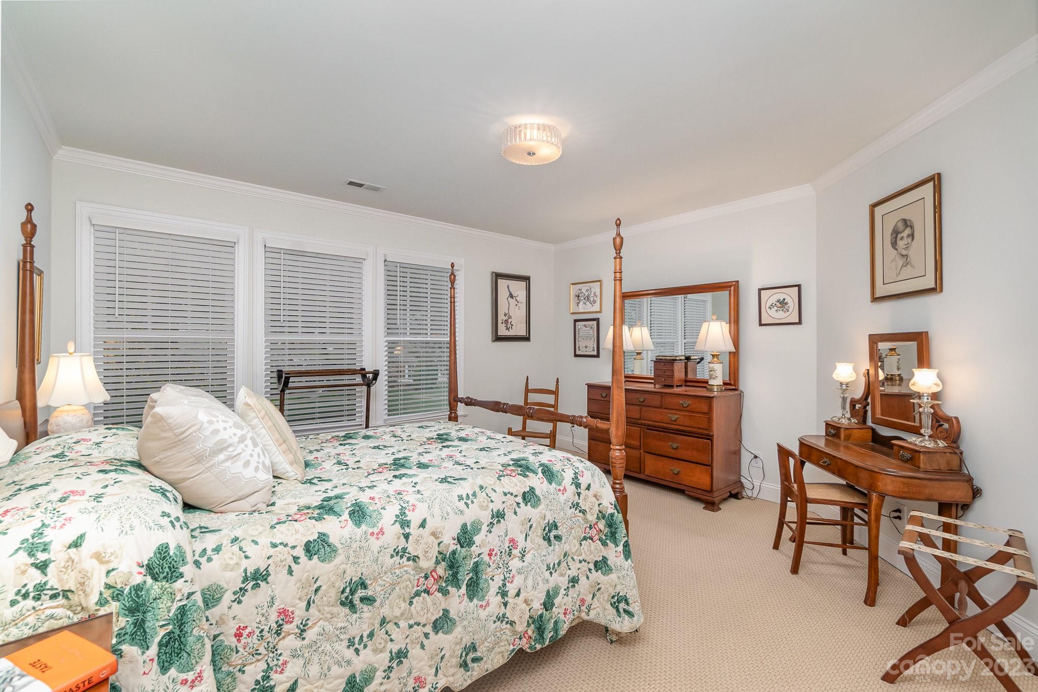 The Greens at Crescent - Residential