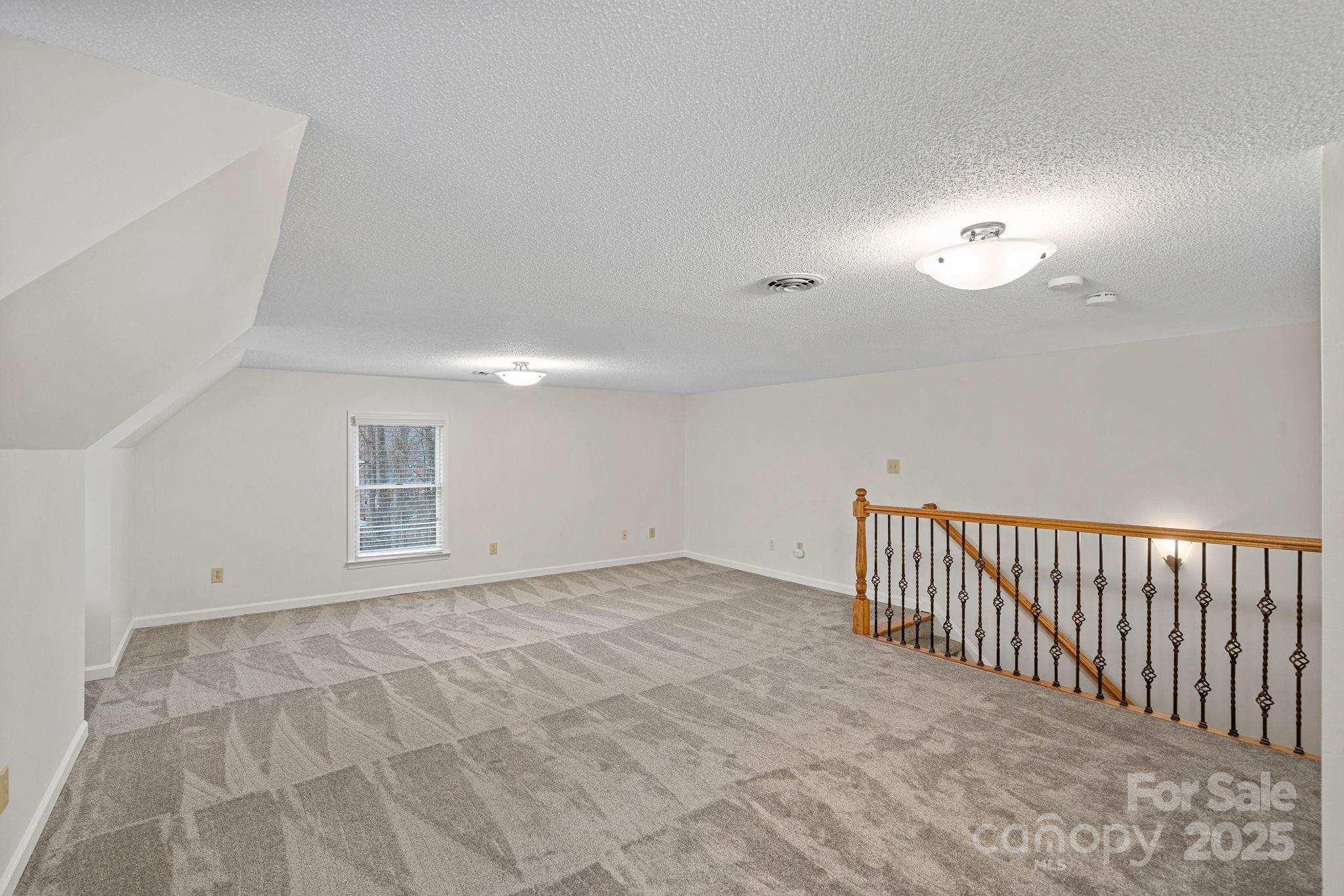 Oakhurst - Residential