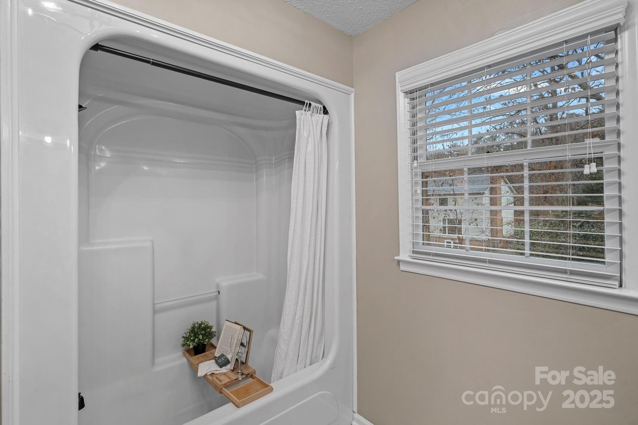 Oakhurst - Residential