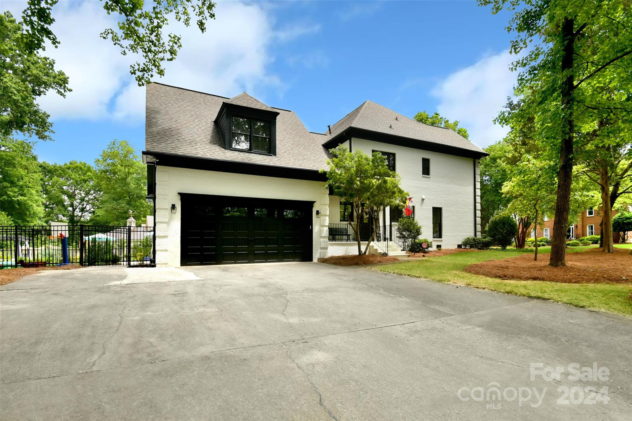 Rosecliff - Residential