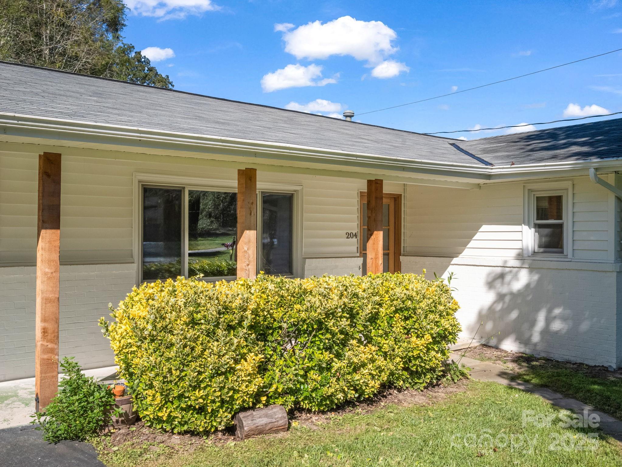 204 Jeff Street