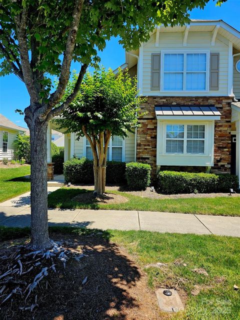 1061 Woodglen Lane Matthews NC 28104
