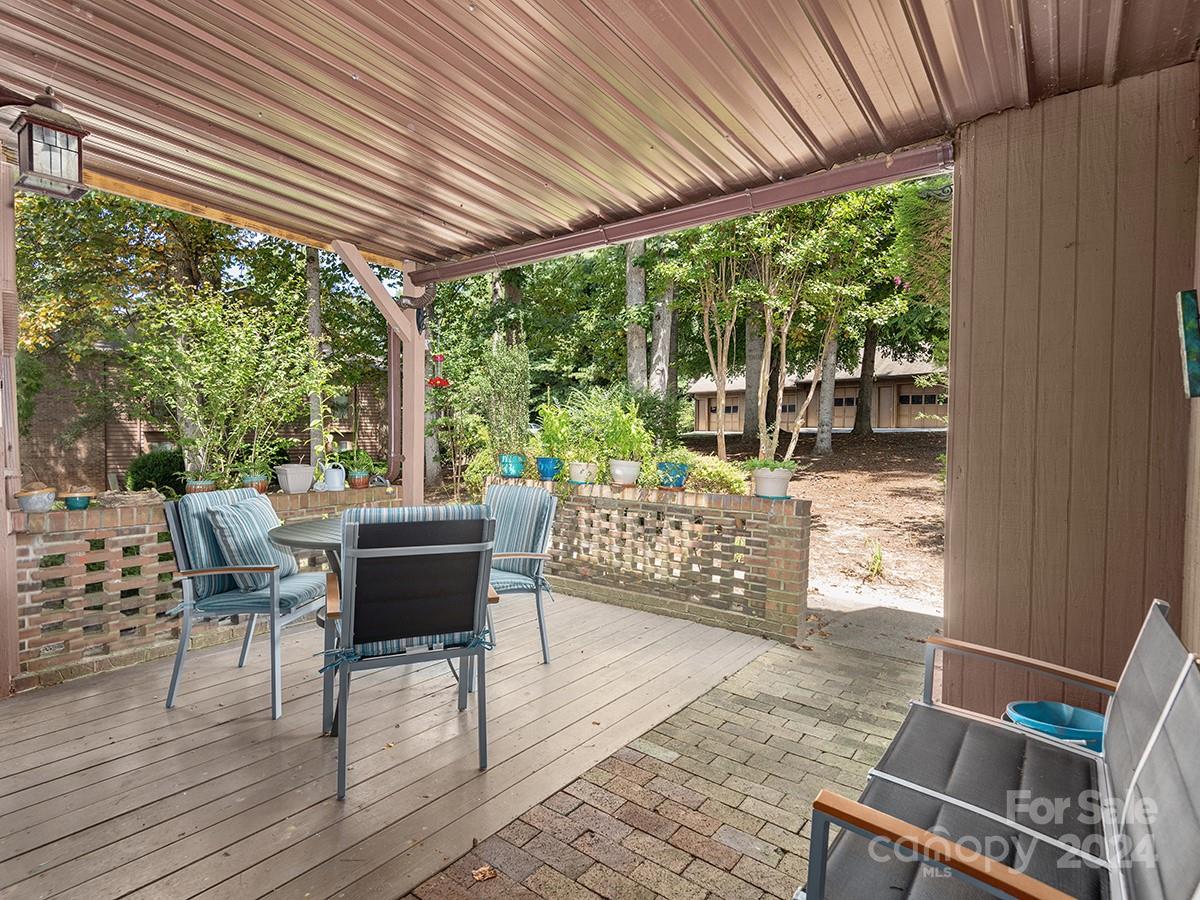 Ravencroft - Residential