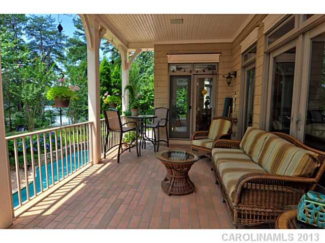 Flagship - Residential