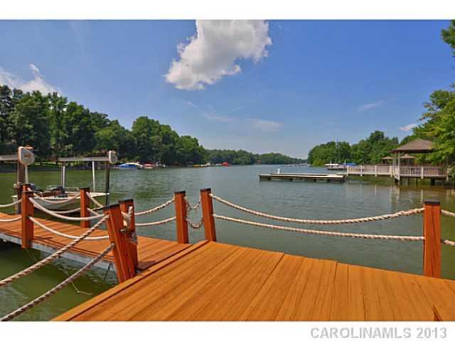 Flagship - Residential