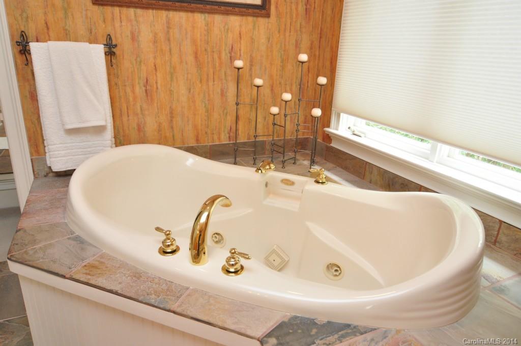 Flagship - Residential