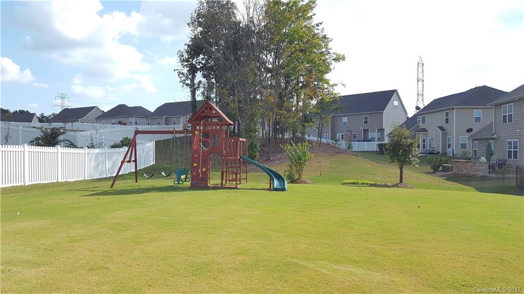 Brookedale Commons - Residential