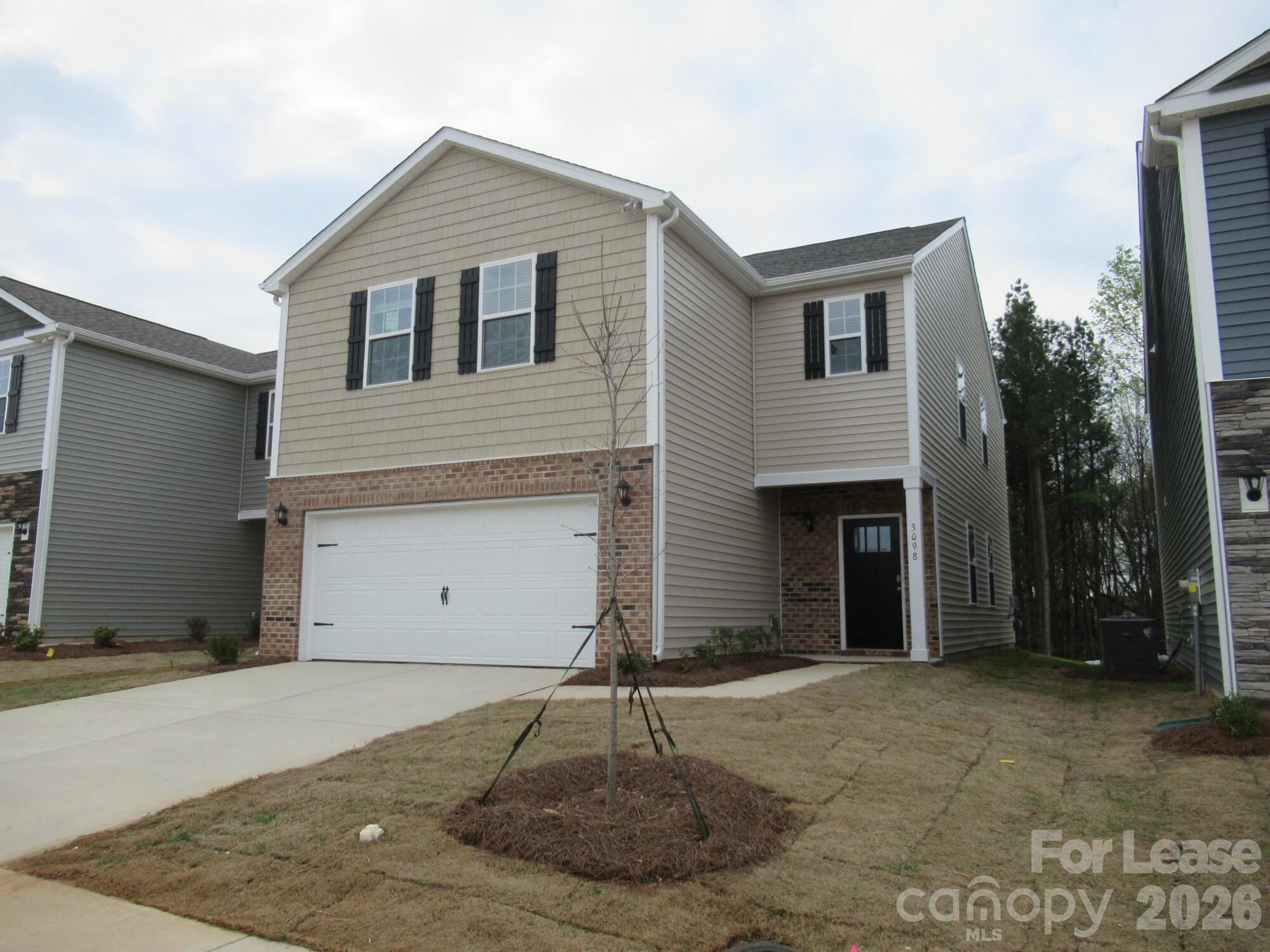 Clark Creek Landing - Residential Lease