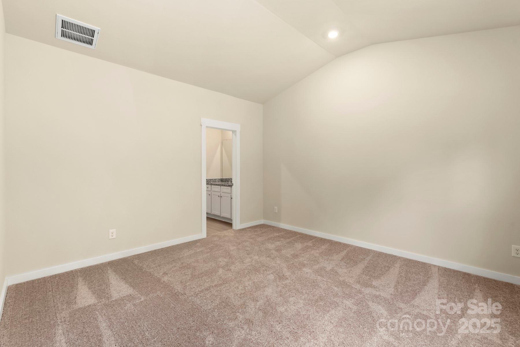 Knights Bridge - Residential