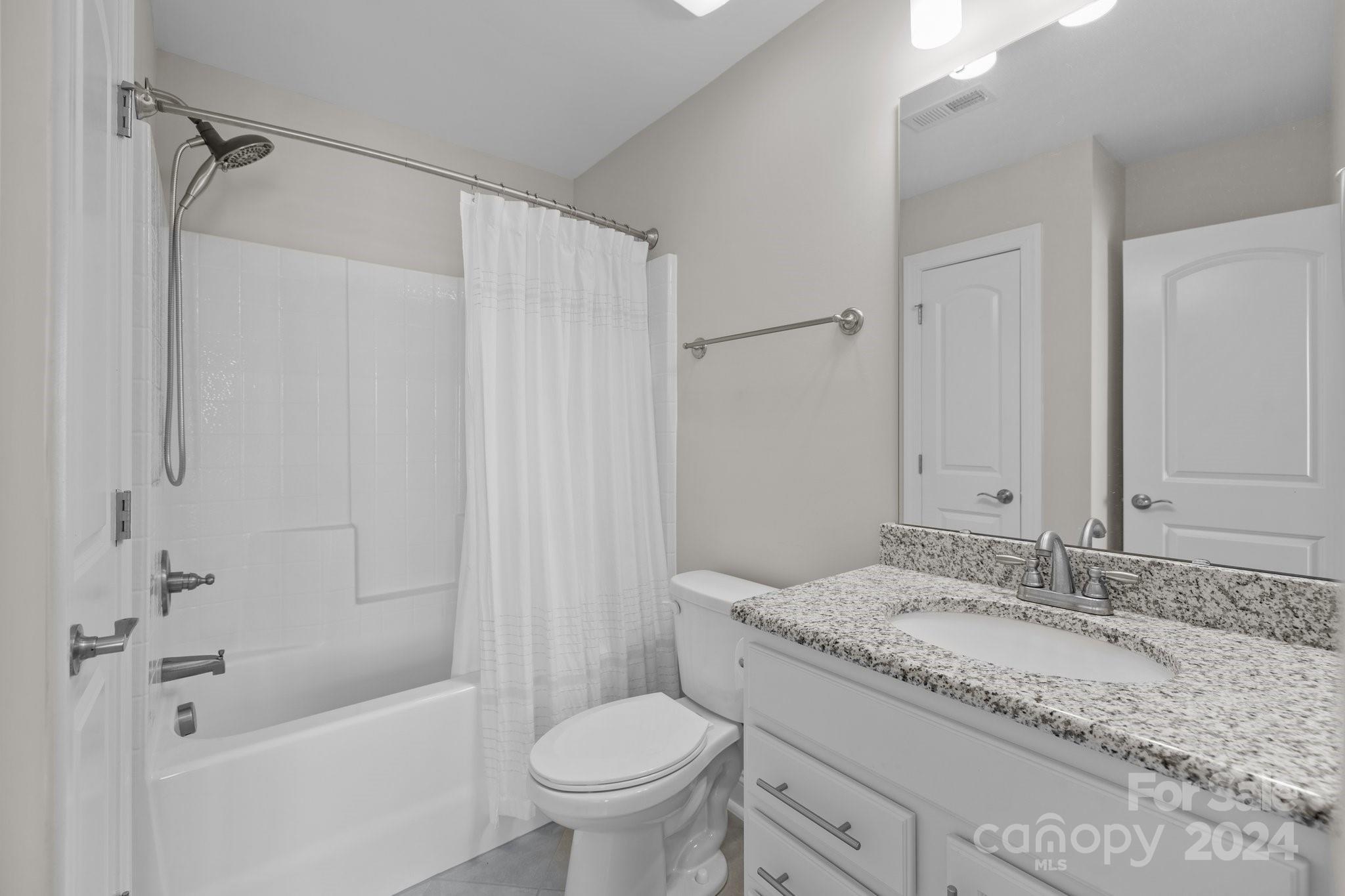 The Villas at Covington - Residential