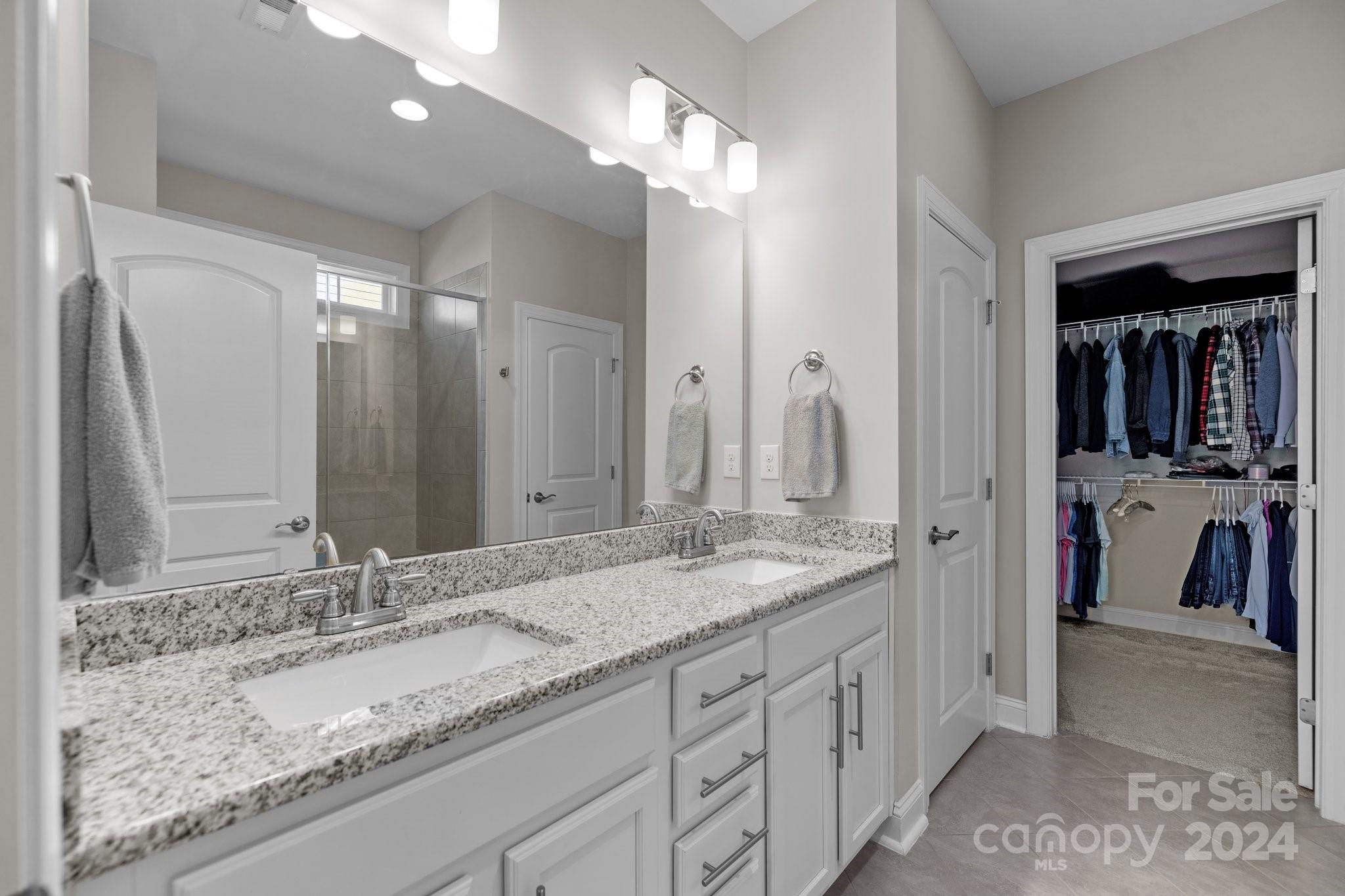 The Villas at Covington - Residential