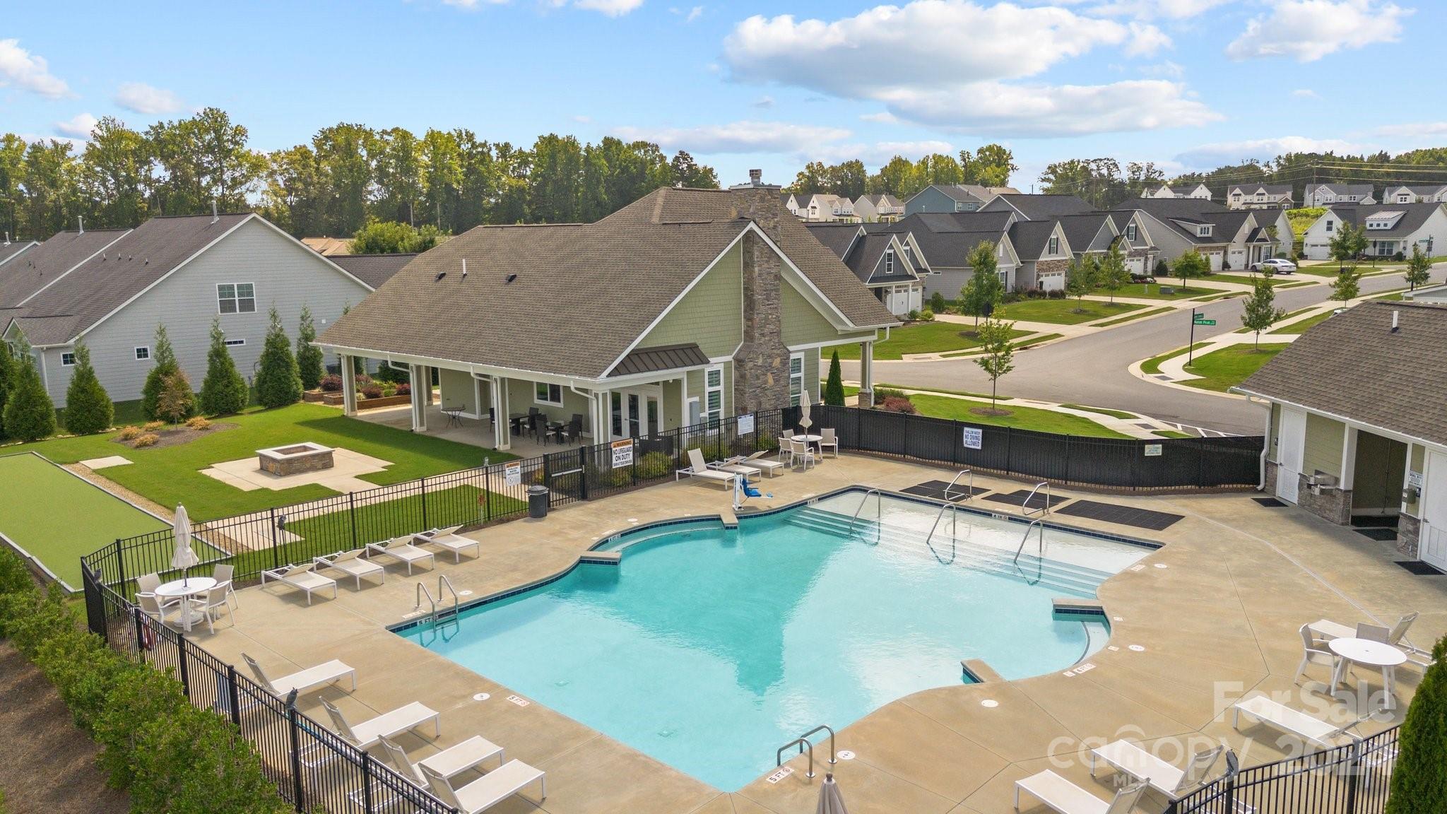 The Villas at Covington - Residential