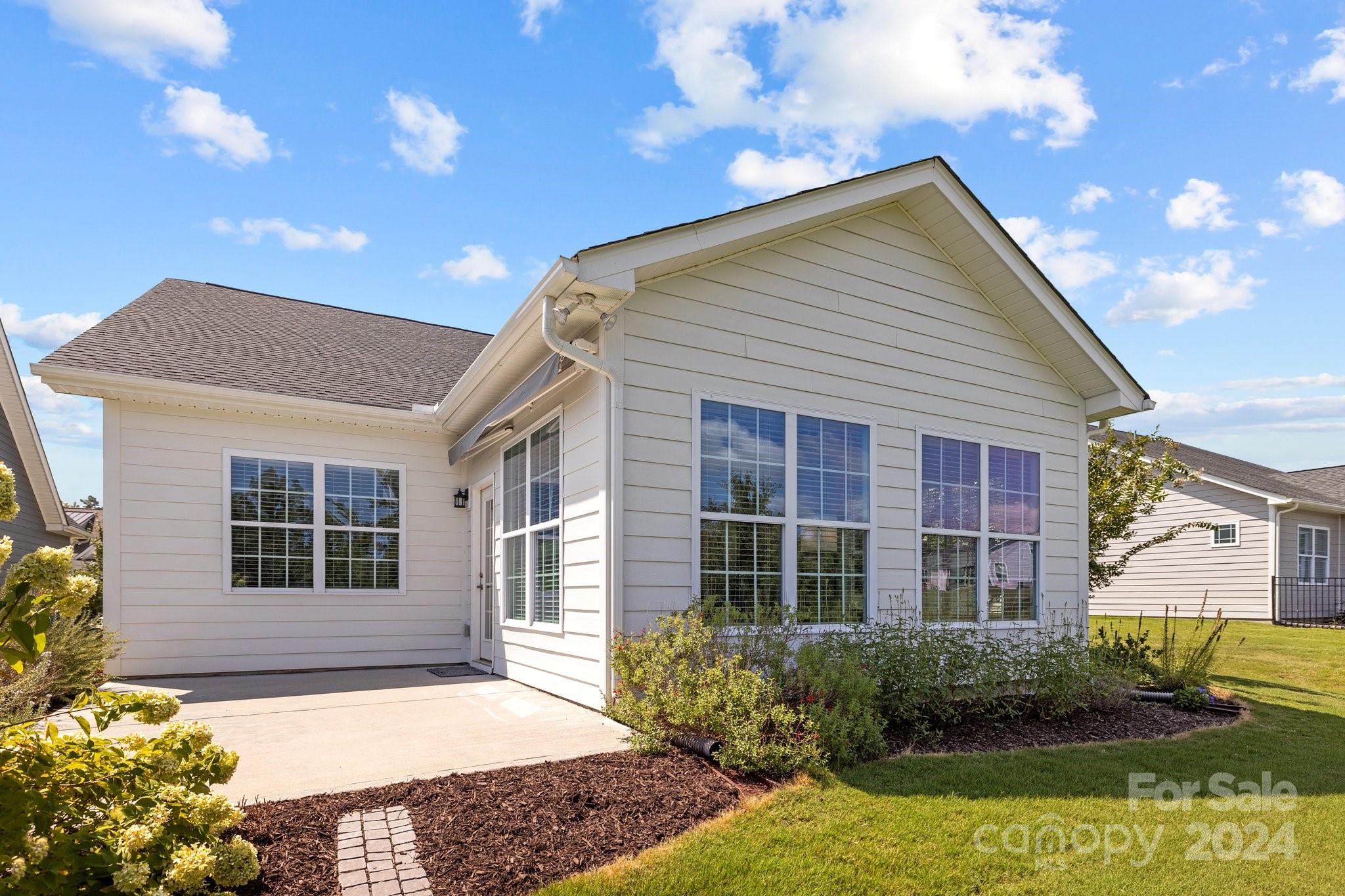 The Villas at Covington - Residential