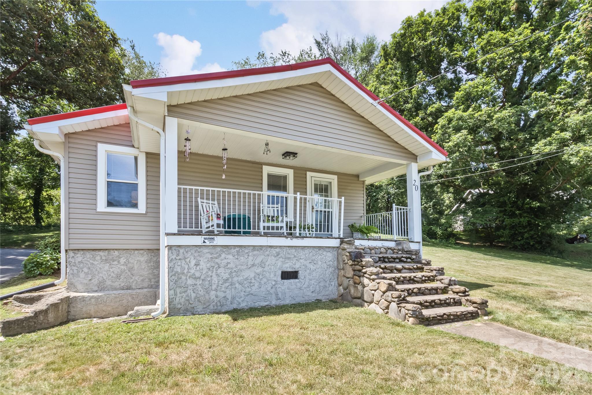 20 Cottage Street, Woodfin, NC, 28804