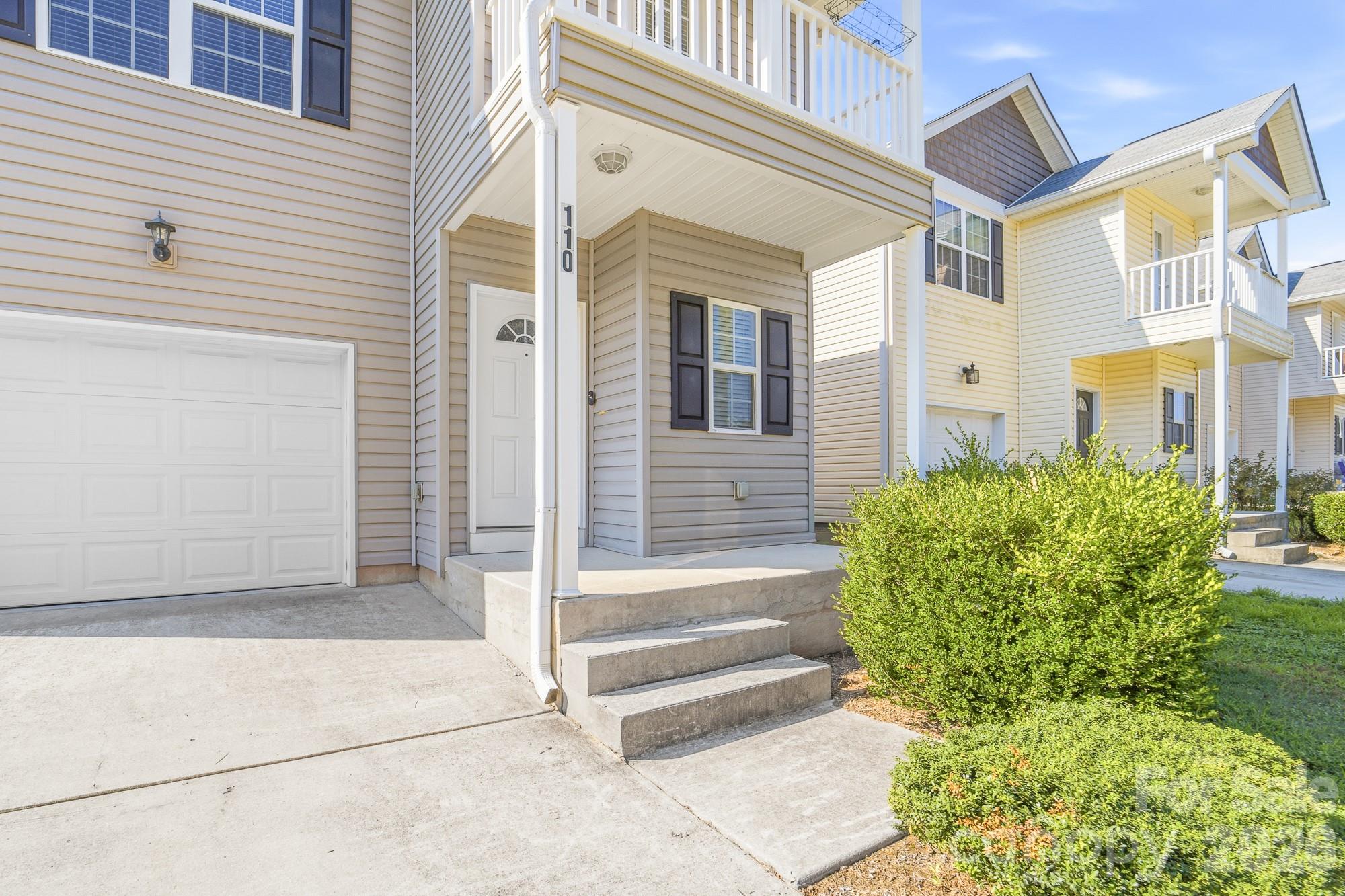 110 Lookout Point Place