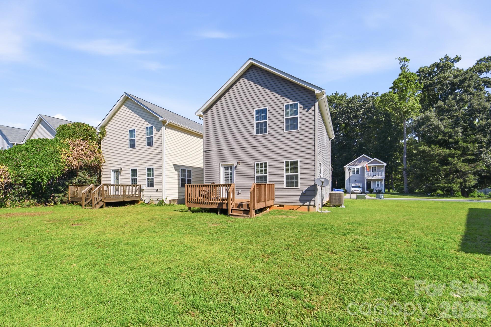 110 Lookout Point Place