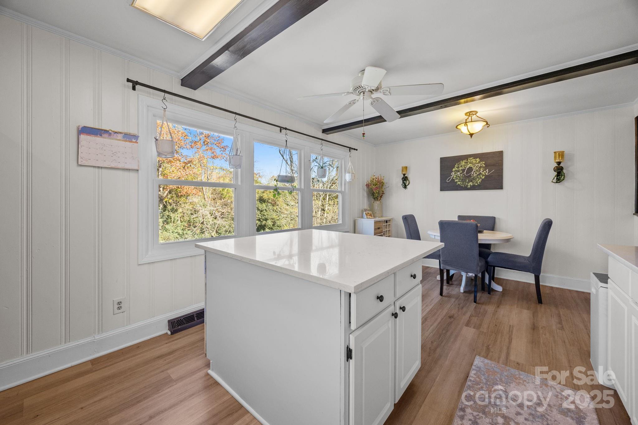 6621 Starcrest Drive