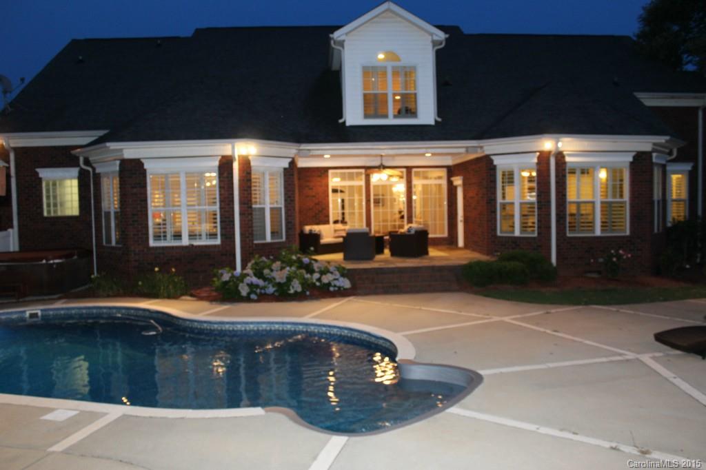 Williamsburg - Residential