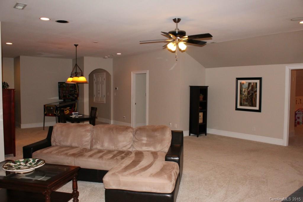 Williamsburg - Residential