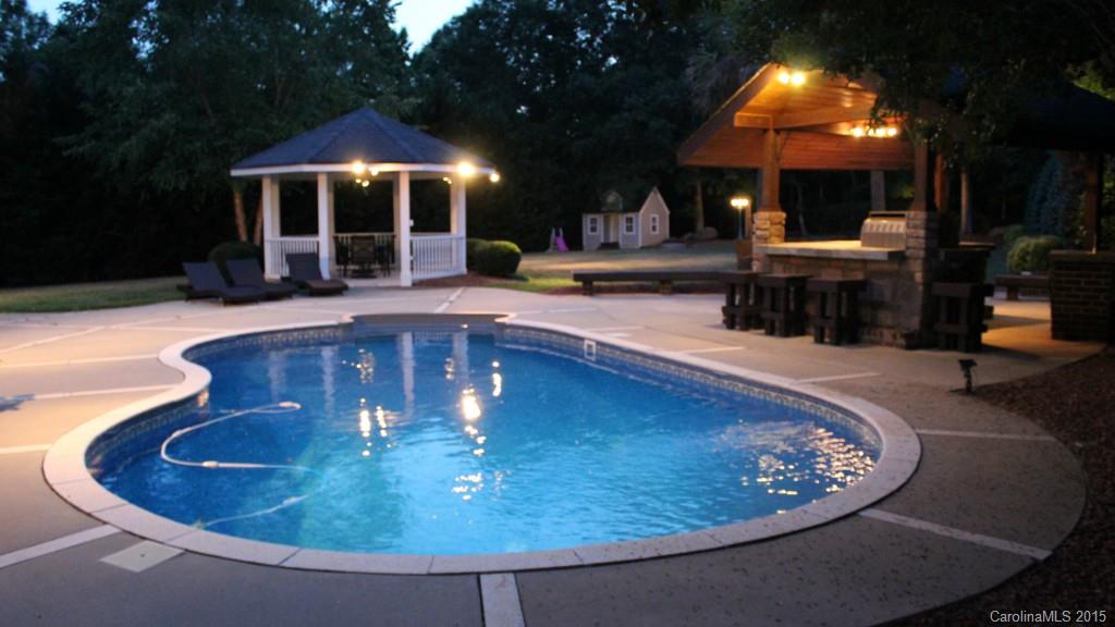 Williamsburg - Residential