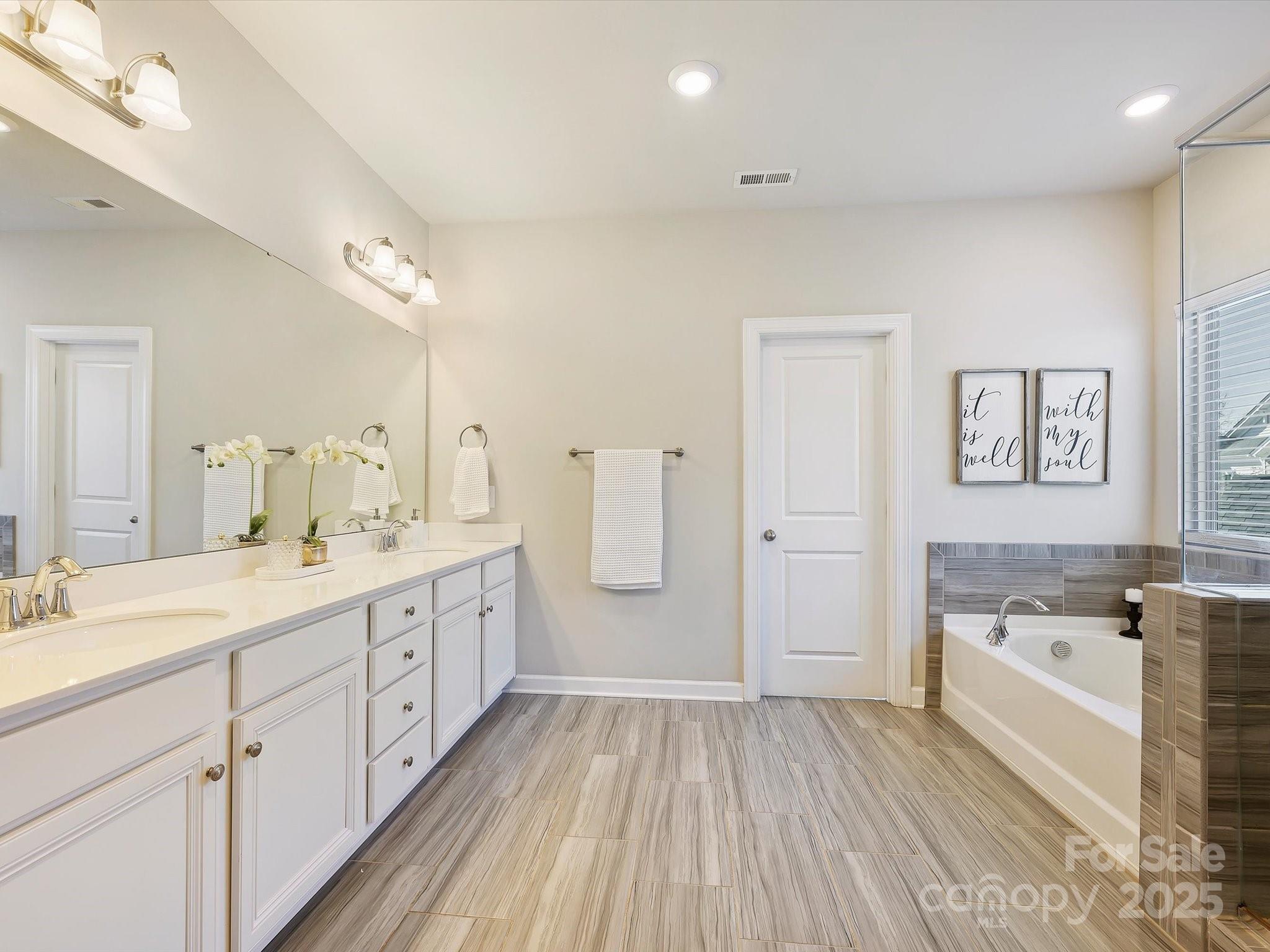 Saxon Place - Residential