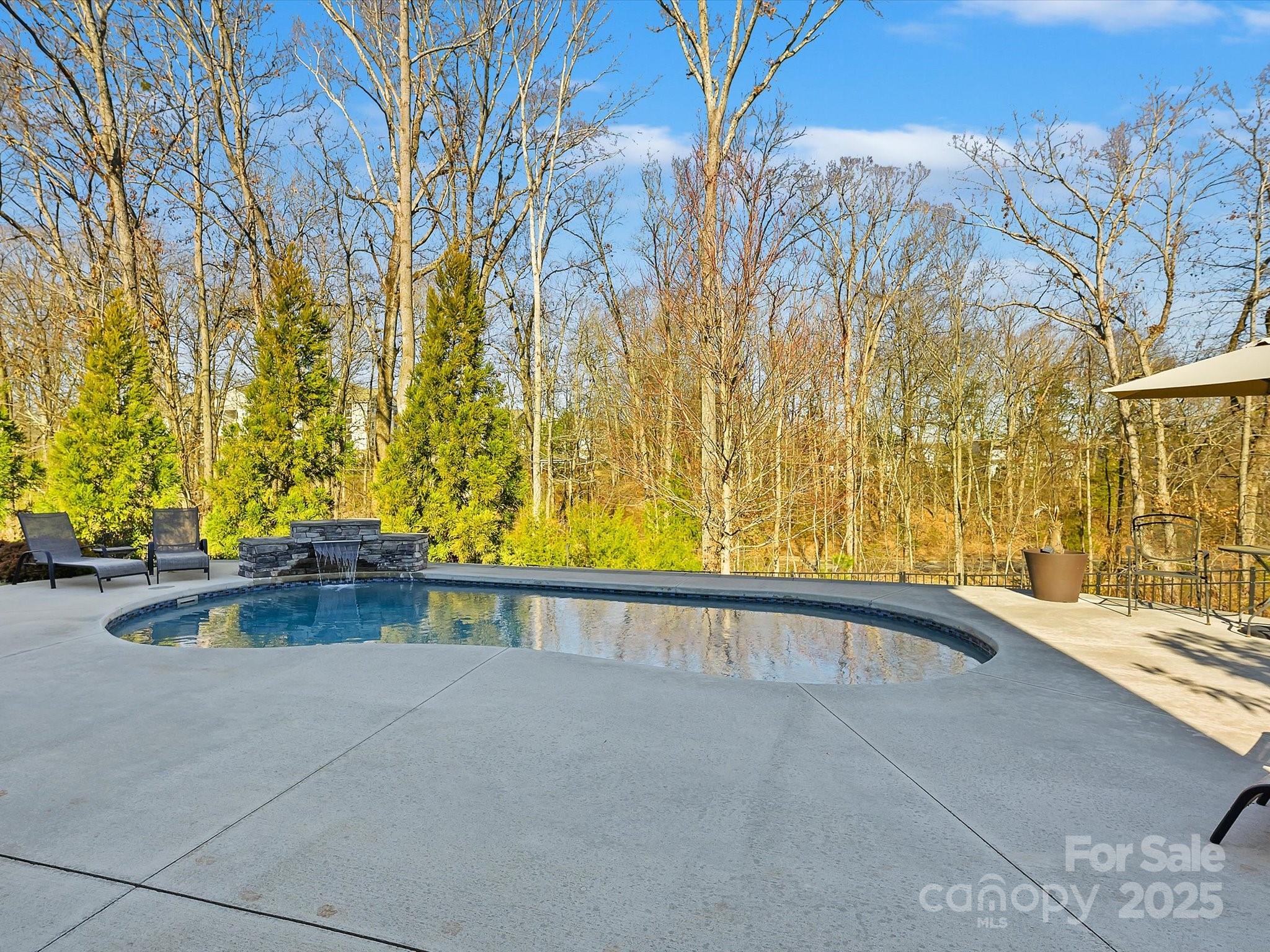 Saxon Place - Residential