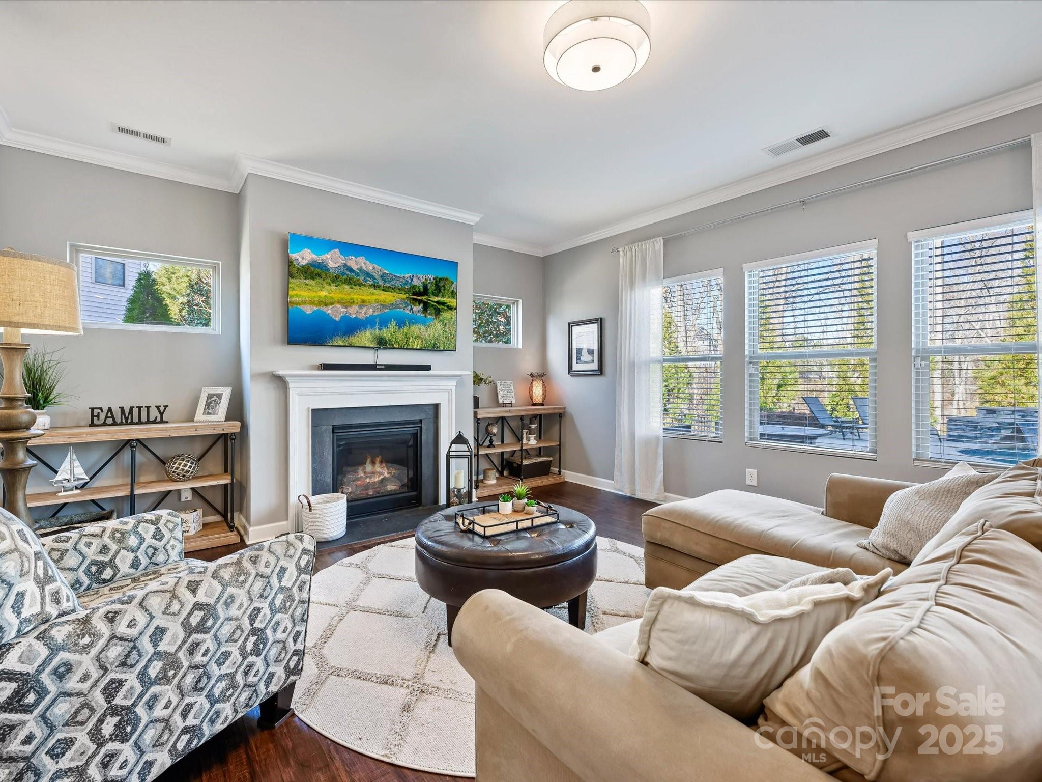 Saxon Place - Residential