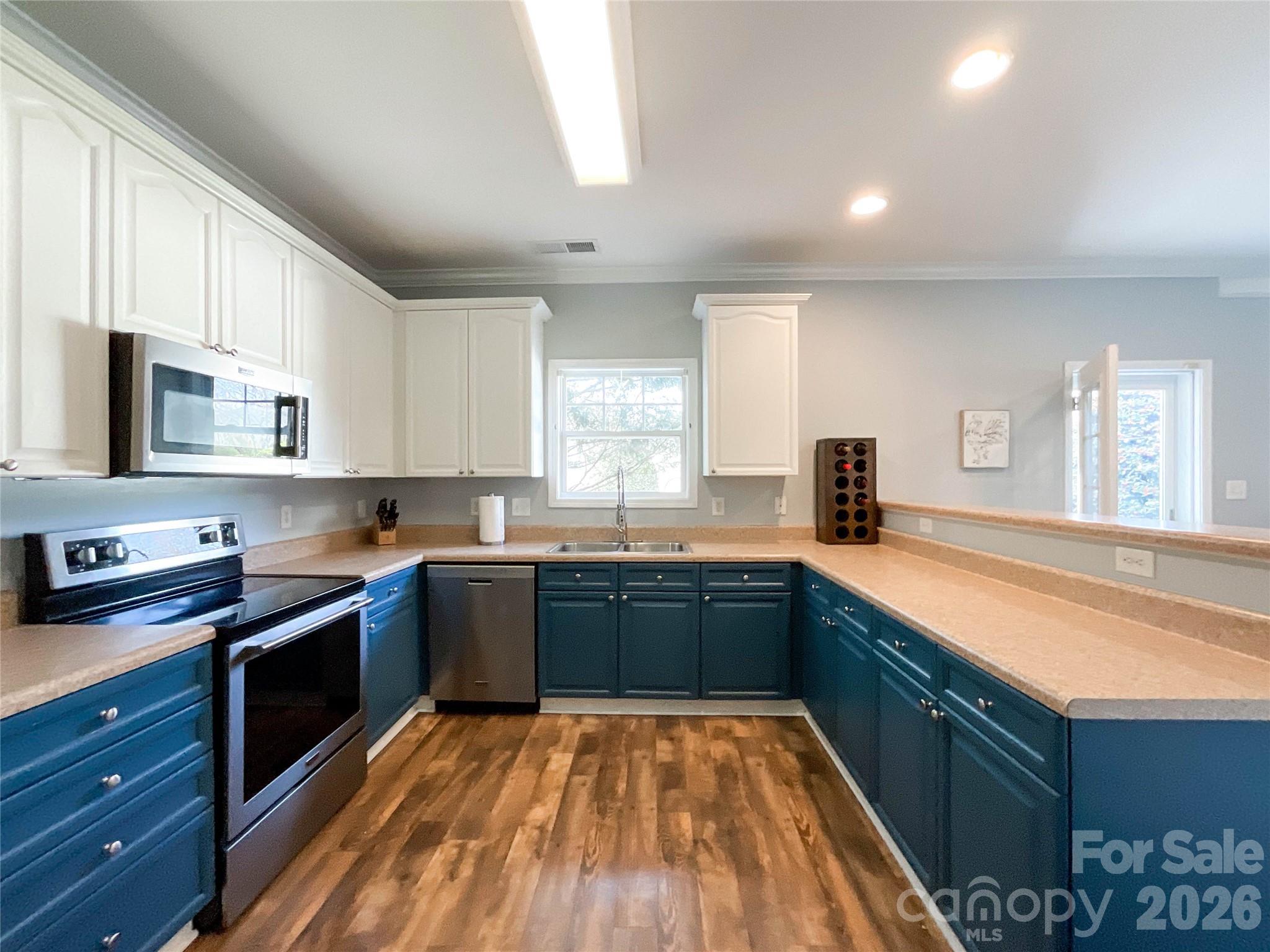 Taylor Glenn - Residential