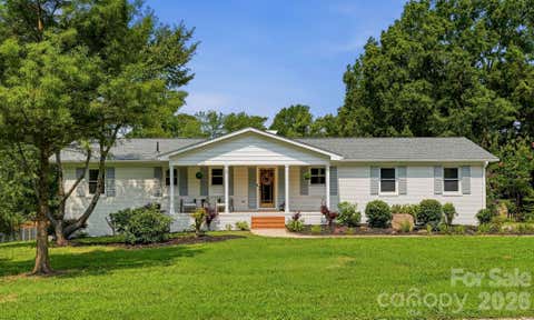 Photo of 19924 Floral Lane, Cornelius, NC 28031 (MLS # 4408674)