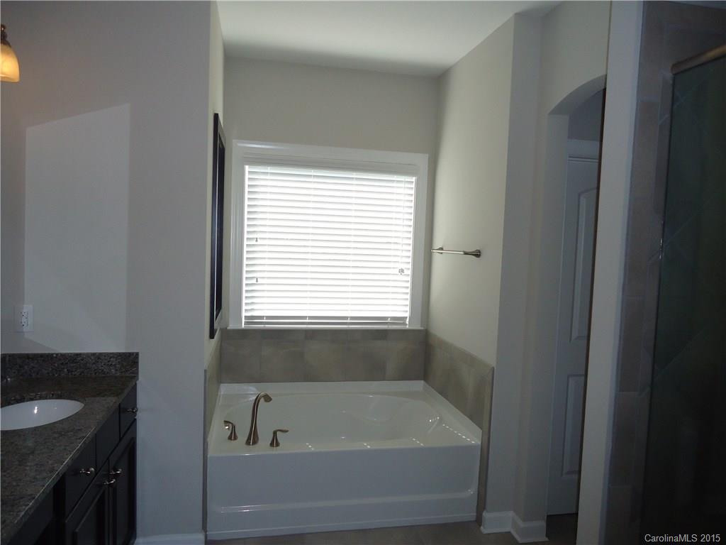 Lake Ridge - Residential